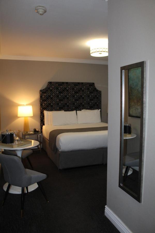 Bel Abri Napa Valley Inn Экстерьер фото