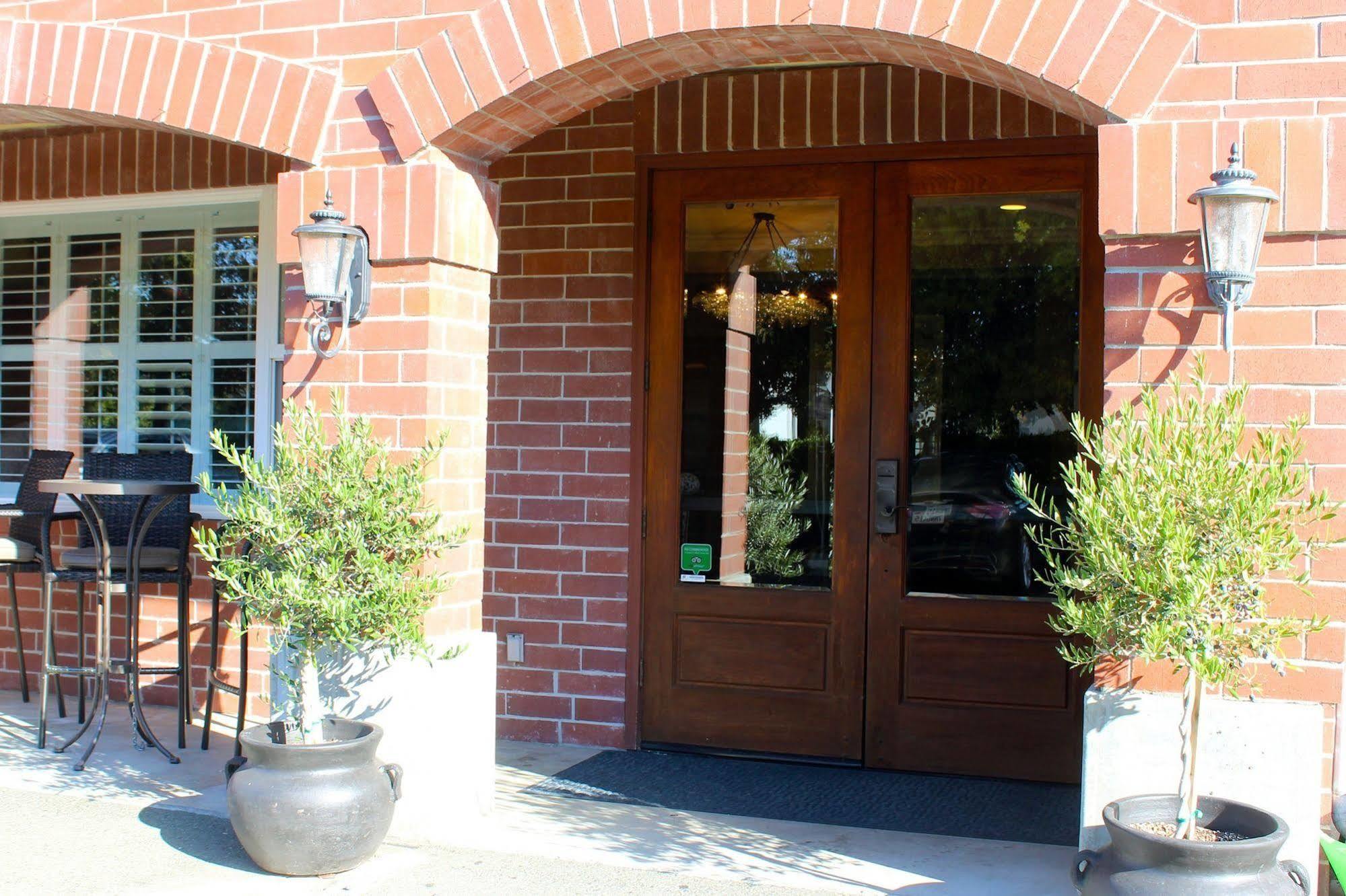 Bel Abri Napa Valley Inn Экстерьер фото